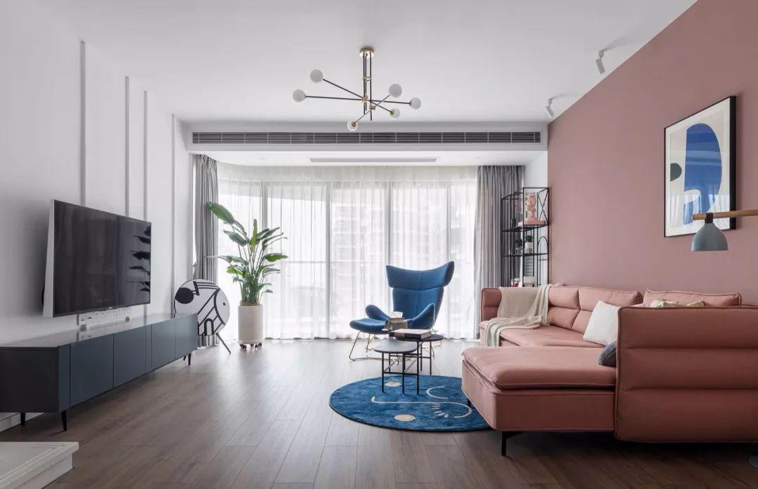 吊頂?shù)降自摬辉撗b？搞清楚這些問題，別讓家裝毀在吊頂上！