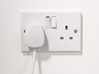 裝修百科：室內(nèi)電源插座距離地面多高比較合適呢？