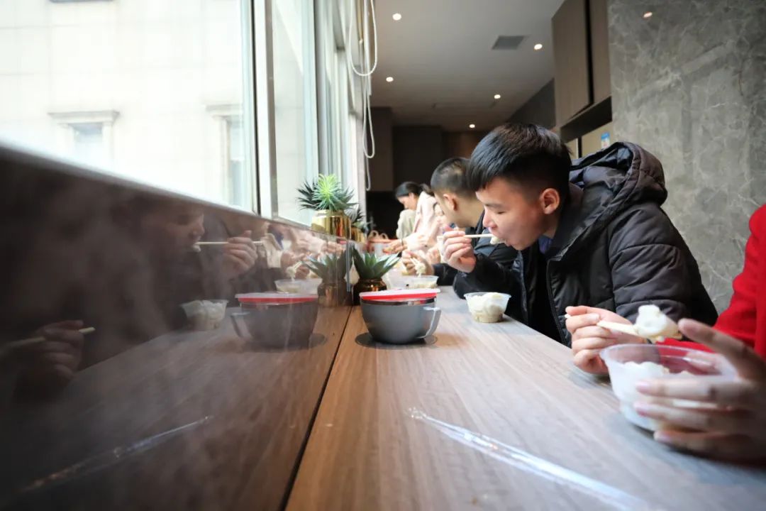 冬至丨溫暖如約而至，平安順遂！